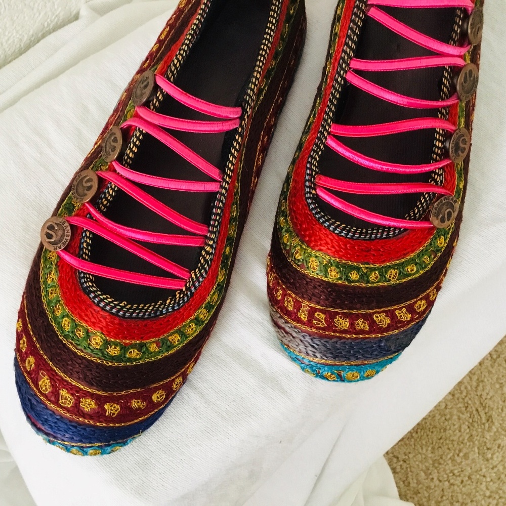 Boho/Hippie-ish Traditional Handmade Indian Shoes